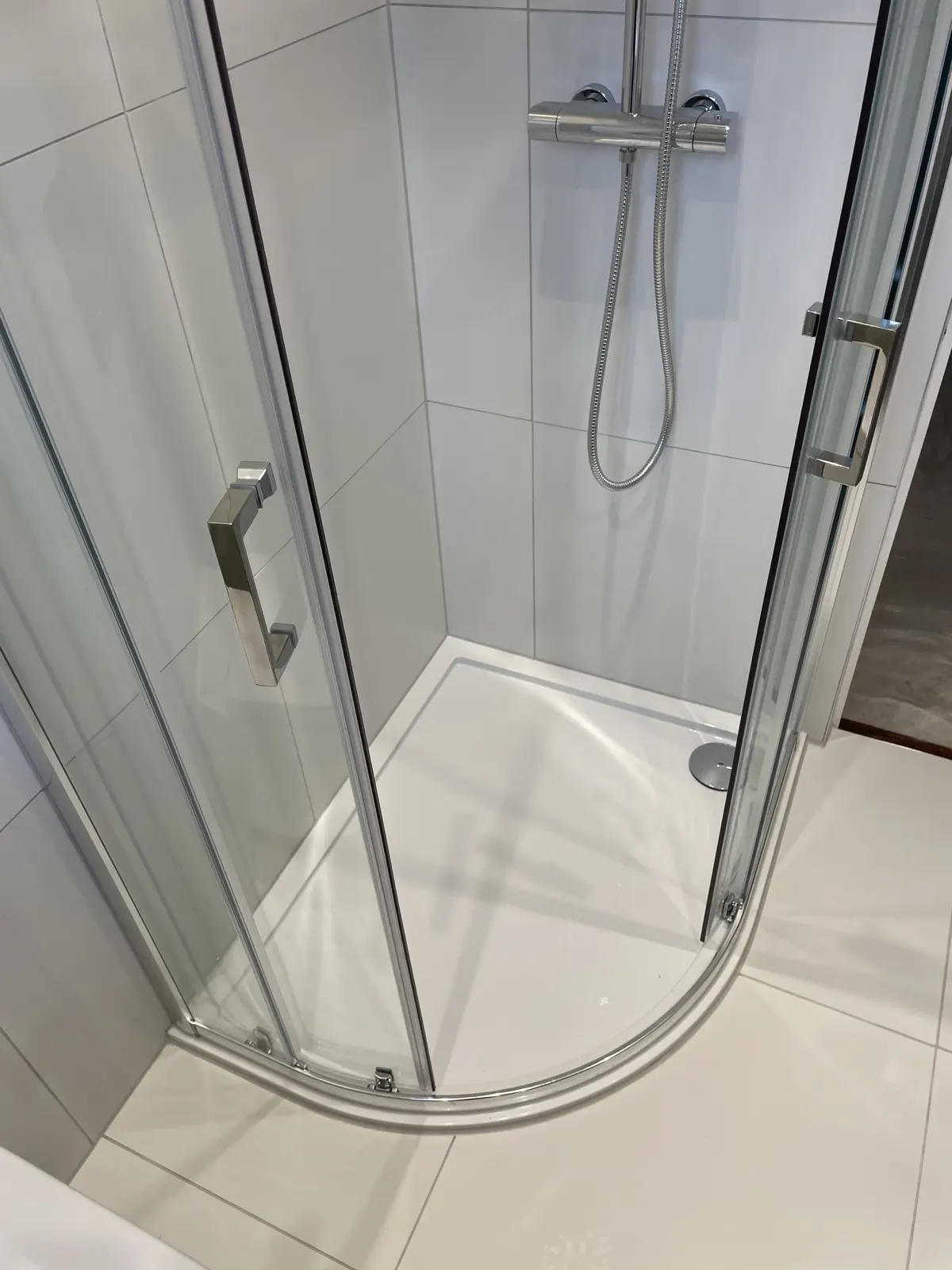 Tiled shower enclosure finished by Scott-Eco Builders in Edinburgh